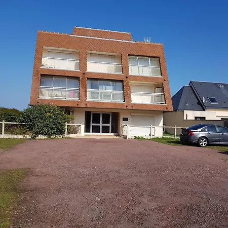 Front De Apartment Ouistreham